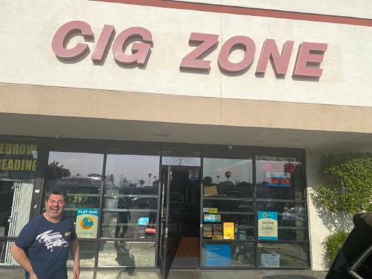 GetCoins Bitcoin ATM in Cig Zone, Van Nuys