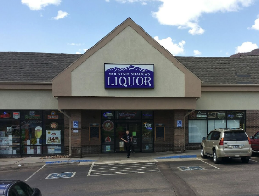 GetCoins Bitcoin ATM in Mountain Shadows Liquor, Colorado Springs