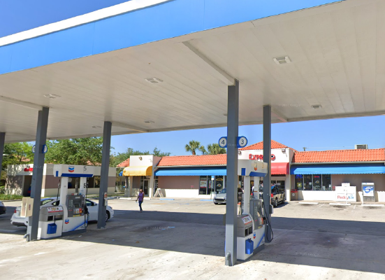 GetCoins Bitcoin ATM in Chevron,  North Lauderdale