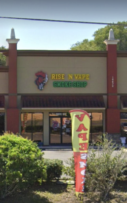 GetCoins Bitcoin ATM in Rise N Vape Smoke Shop, Summerfield