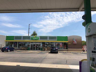 GetCoins Bitcoin ATM in BP, South Elgin